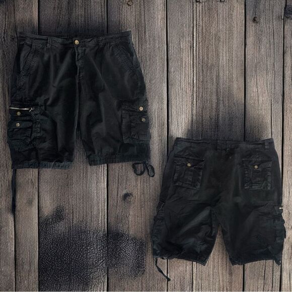 Men’s Black Cargo Shorts l Button/Zip  l Front/Back Pockets EUC - Picture 11 of 11